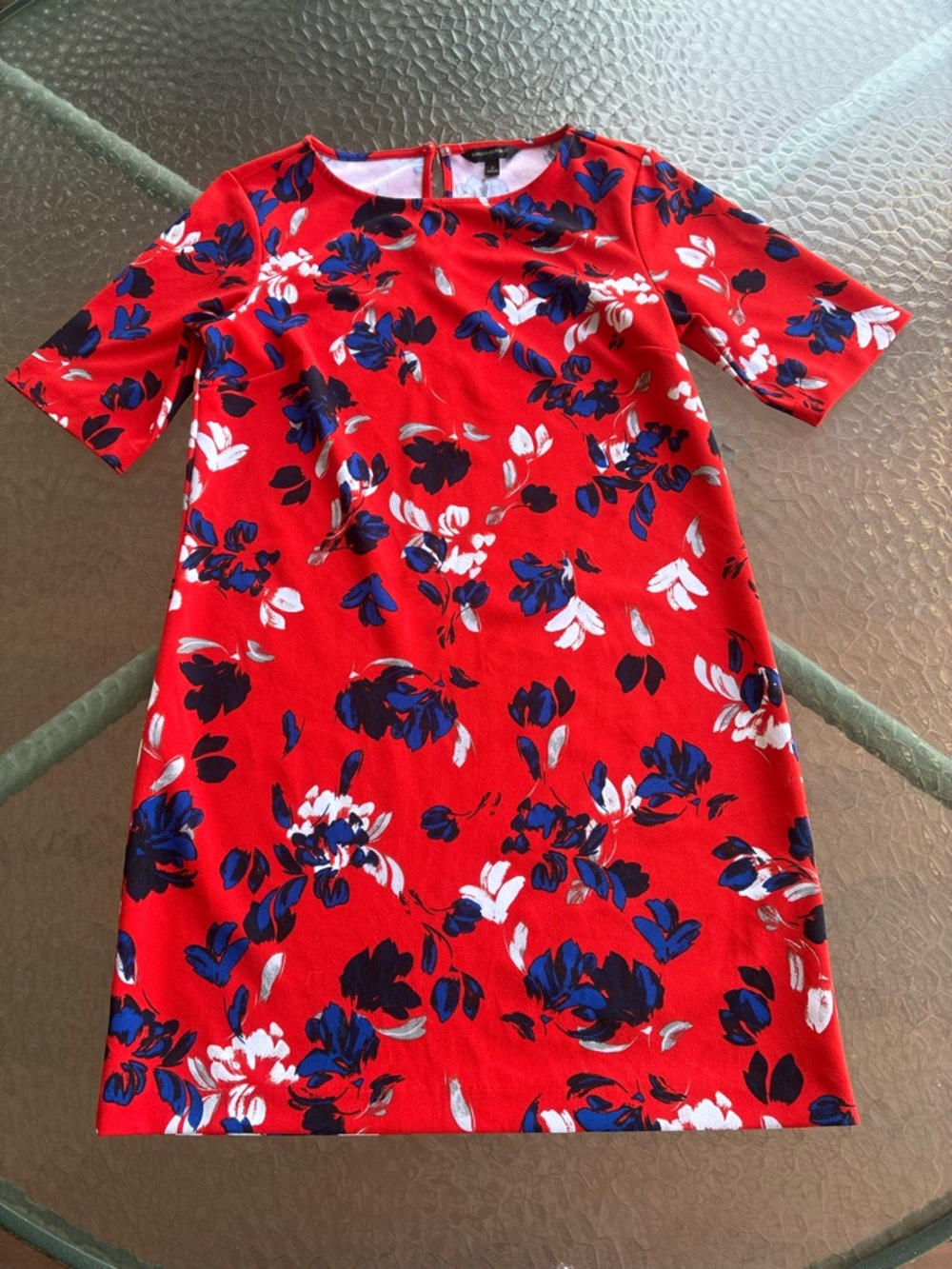 Banana Republic Red Floral Shift Dress with Navy & White Accents Size 2